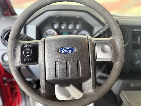 Used 2015 Ford F250 XL w/ XL Appearance Package image 22