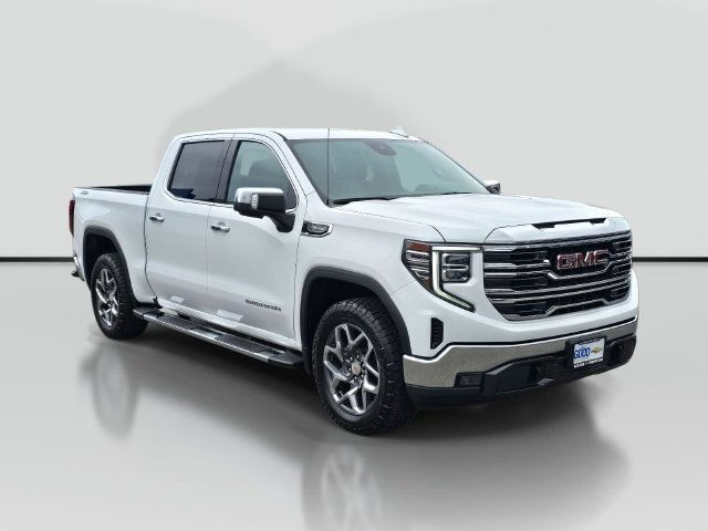 Used 2023 GMC Sierra 1500 SLT w/ SLT Premium Package AWD/4WD image 7