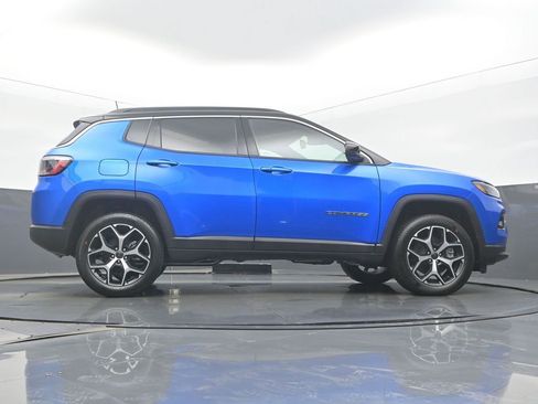 New 2026 Jeep Compass Limited image 44