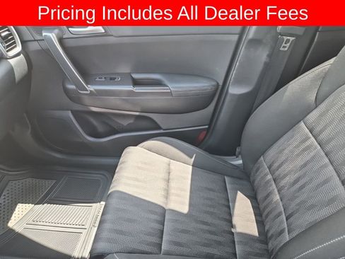 Used 2020 Kia Sportage LX FWD image 9