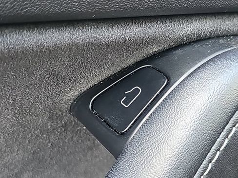 Used 2022 Tesla Model 3 RWD image 24
