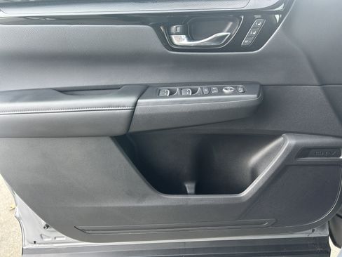 Used 2025 Honda CR-V EX-L image 21