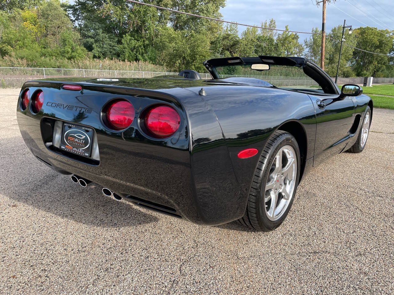 Used 2003 Chevrolet Corvette Convertible w/ Preferred Equipment Group1 RWD image 29