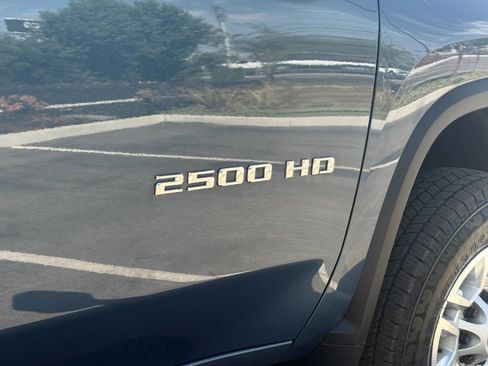 Used 2024 Chevrolet Silverado 2500 LT w/ Convenience Package AWD/4WD image 37