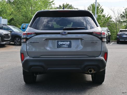 Used 2025 Subaru Forester Touring AWD/4WD image 8