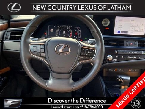 Certified 2023 Lexus ES 350 w/ Premium Package image 5