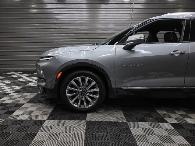 Used 2024 Chevrolet Blazer Premier w/ Driver Confidence II Package AWD/4WD image 41