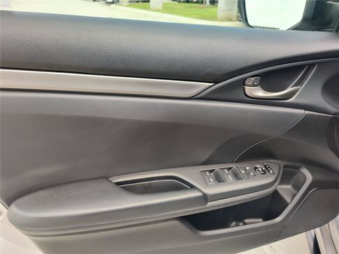 Used 2021 Honda Civic Sport image 15