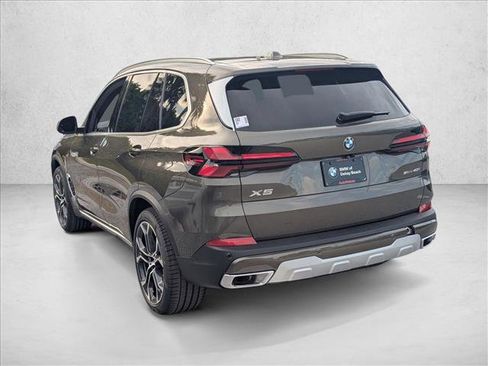 New 2026 BMW X5 sDrive40i image 8