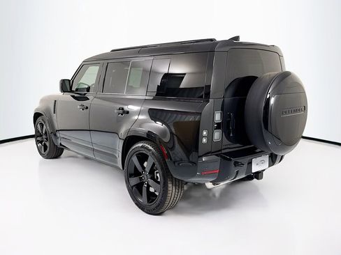 New 2026 Land Rover Defender 110 X-Dynamic SE AWD/4WD image 7