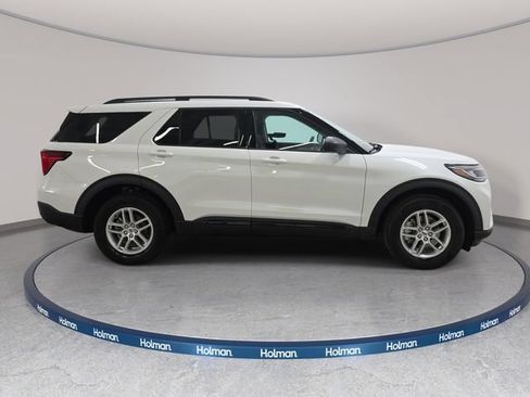 Used 2026 Ford Explorer Active AWD/4WD image 5