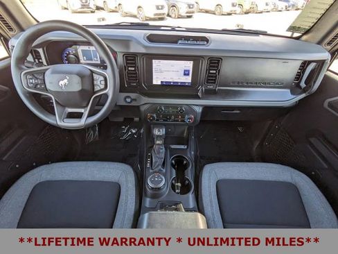 Used 2023 Ford Bronco 4-Door image 16
