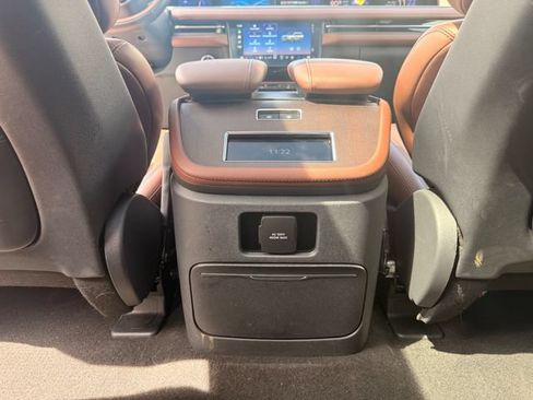 Used 2025 Lincoln Navigator Reserve AWD/4WD image 20
