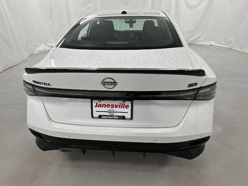New 2026 Nissan Sentra SR image 4