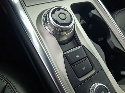 Used 2023 Ford Explorer XLT w/ Equipment Group 202A image 20