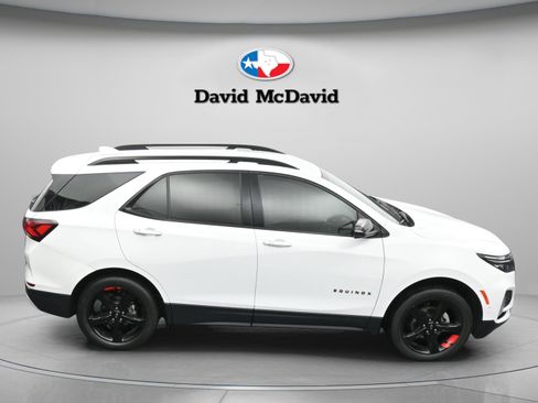 Used 2022 Chevrolet Equinox Premier AWD/4WD image 40