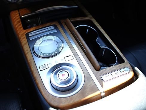 Used 2021 Genesis G80 2.5T w/ Prestige Package image 42