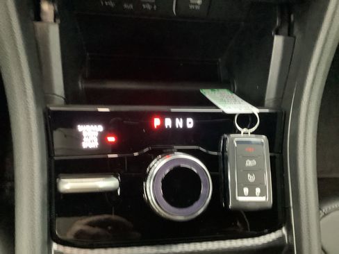 New 2025 Jeep Grand Cherokee L Limited image 22