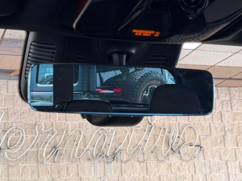 Used 2025 Mercedes-Benz GLC 63 AMG S w/ AMG Night Package image 38