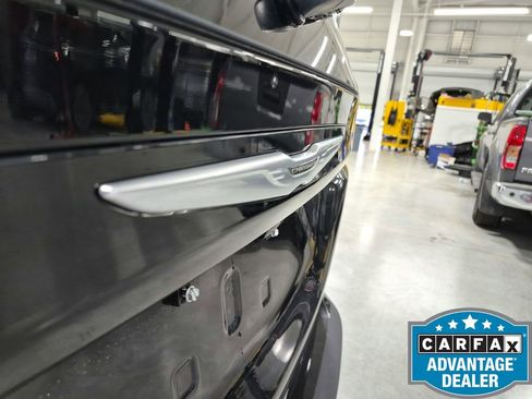 Used 2022 Chrysler Voyager LX FWD image 31