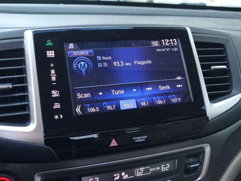 Used 2016 Honda Pilot EX-L image 24