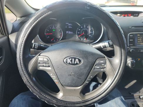 Used 2016 Kia Forte LX w/ LX Popular Plus Package FWD image 19