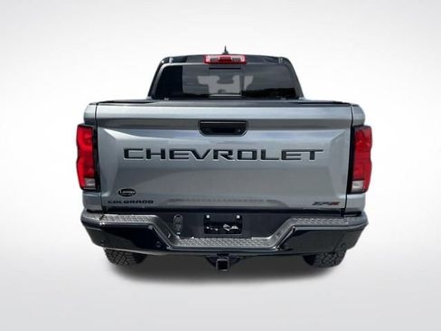 Used 2024 Chevrolet Colorado ZR2 w/ ZR2 Convenience Package III AWD/4WD image 14