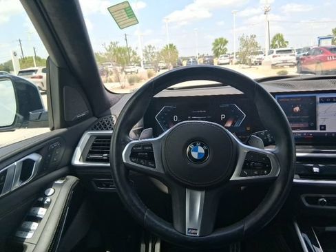 Used 2024 BMW X7 xDrive40i w/ Executive Package AWD/4WD image 9