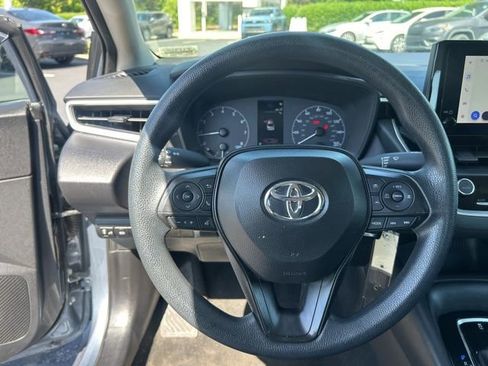 Used 2024 Toyota Corolla LE FWD image 19