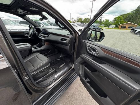 Used 2021 Chevrolet Tahoe High Country AWD/4WD image 27