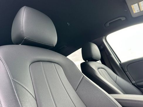 Certified 2025 Mercedes-Benz GLA 250 GLA 250 image 19