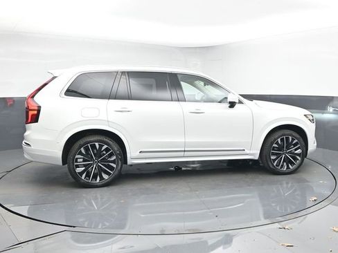 New 2026 Volvo XC90 B6 Ultra w/ Protection Package Premier image 8