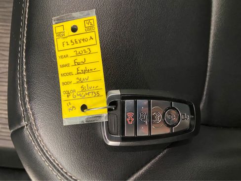 Used 2023 Ford Explorer XLT w/ Equipment Group 202A image 46