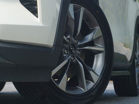 Used 2022 INFINITI QX60 Luxe w/ Vision Package image 37