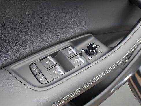 New 2025 Audi Q8 Premium Plus image 11