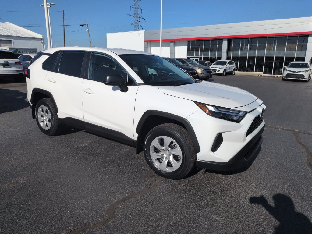 Certified 2024 Toyota RAV4 LE FWD image 7