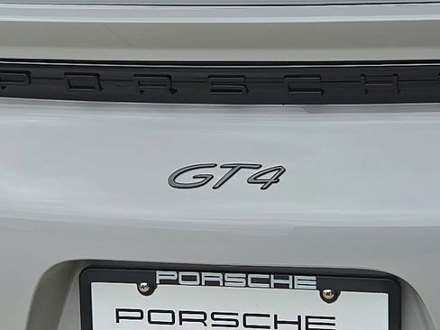 Certified 2021 Porsche 718 Cayman GT4 RWD image 22