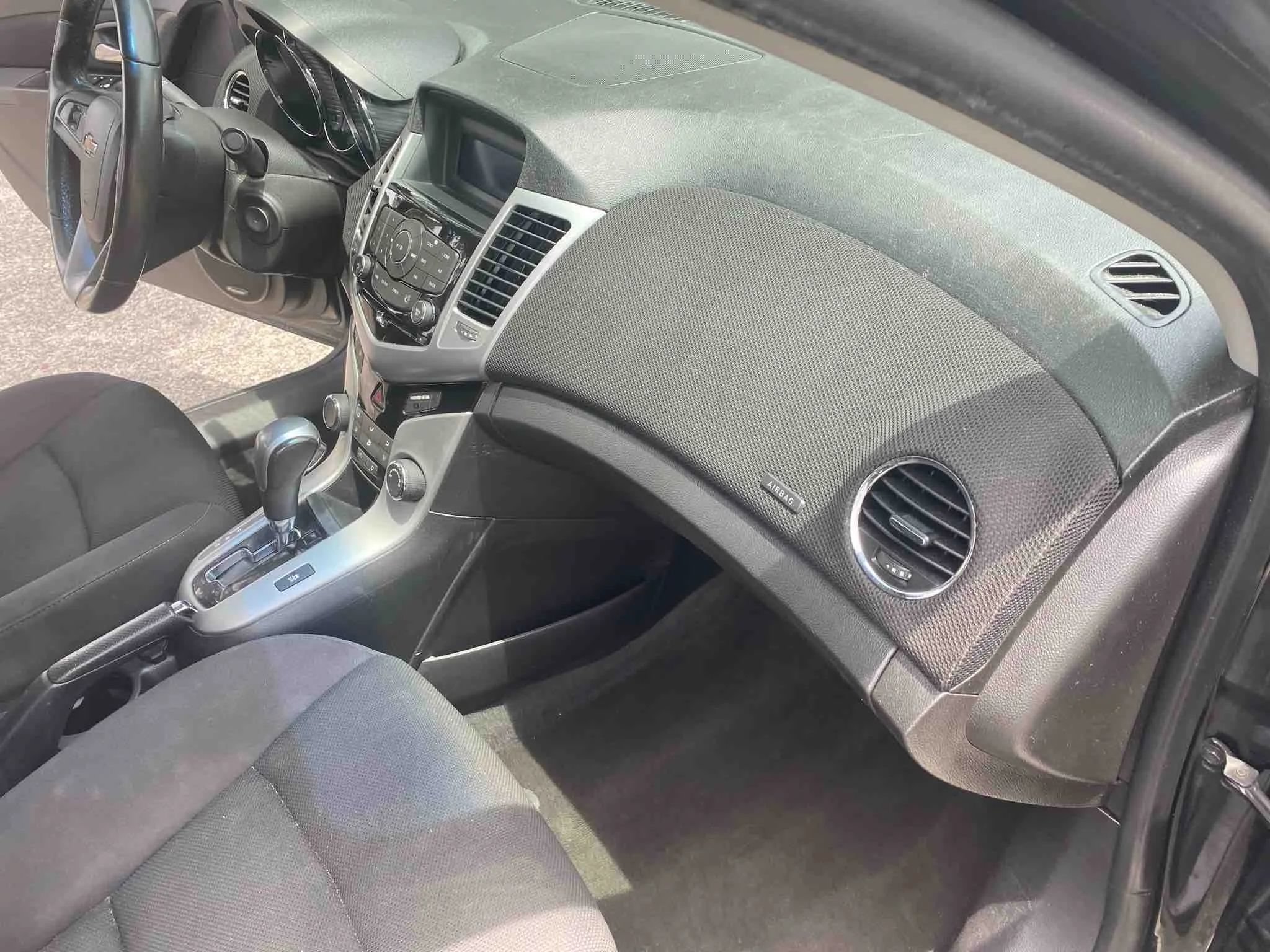 Used 2014 Chevrolet Cruze LT w/ All-Star Edition FWD image 29