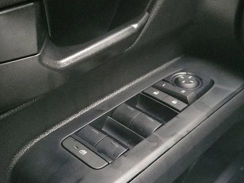 New 2025 Toyota Tacoma SR5 image 32