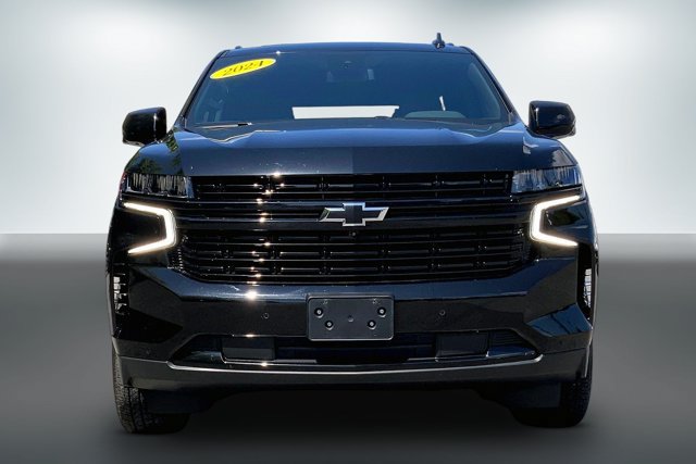 Used 2024 Chevrolet Tahoe RST w/ Luxury Package AWD/4WD image 2