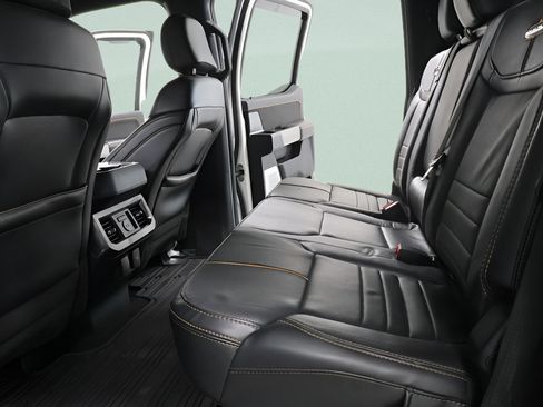 Used 2024 Ford F250 Platinum AWD/4WD image 26