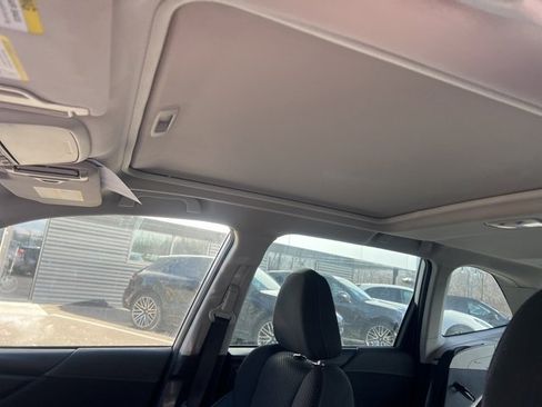 Used 2023 Subaru Forester Premium image 6