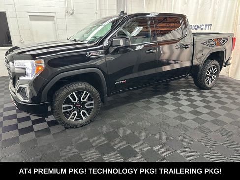 Used 2020 GMC Sierra 1500 AT4 w/ AT4 Premium Package AWD/4WD image 1