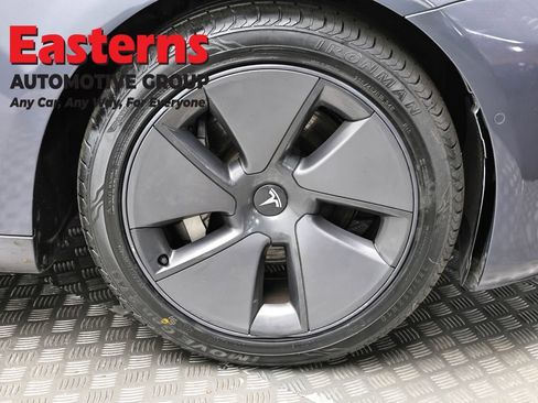 Used 2022 Tesla Model 3 Long Range AWD/4WD image 25