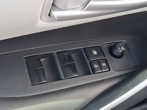 Used 2020 Toyota Corolla SE FWD image 20