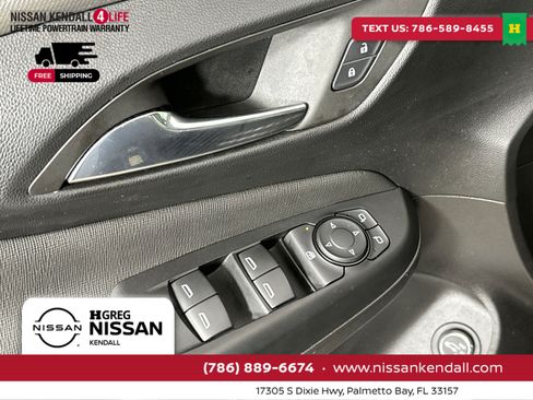 Used 2024 Buick Envista Avenir image 17