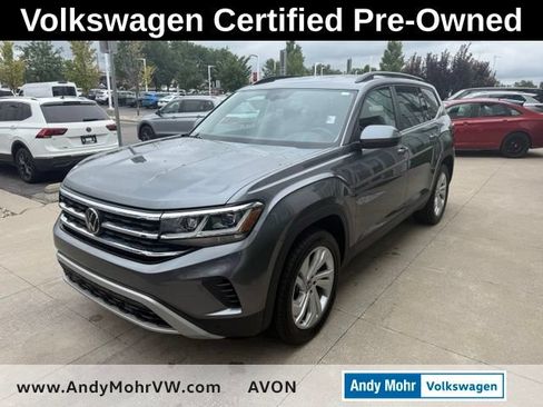 Used 2023 Volkswagen Atlas SE FWD image 3