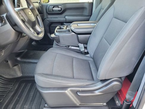 Used 2025 Chevrolet Silverado 1500 W/T RWD image 12