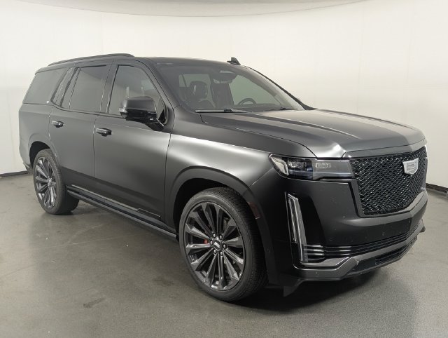 Used 2023 Cadillac Escalade Sport Platinum w/ Heavy-Duty Trailer Package AWD/4WD image 2