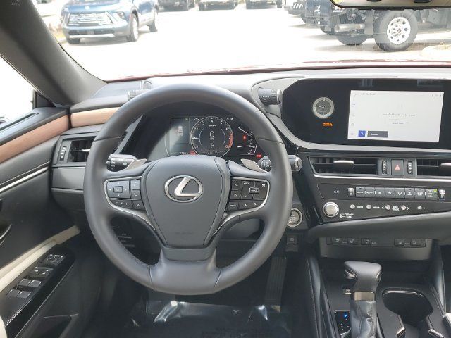 Used 2024 Lexus ES 350 w/ Premium Package FWD image 18